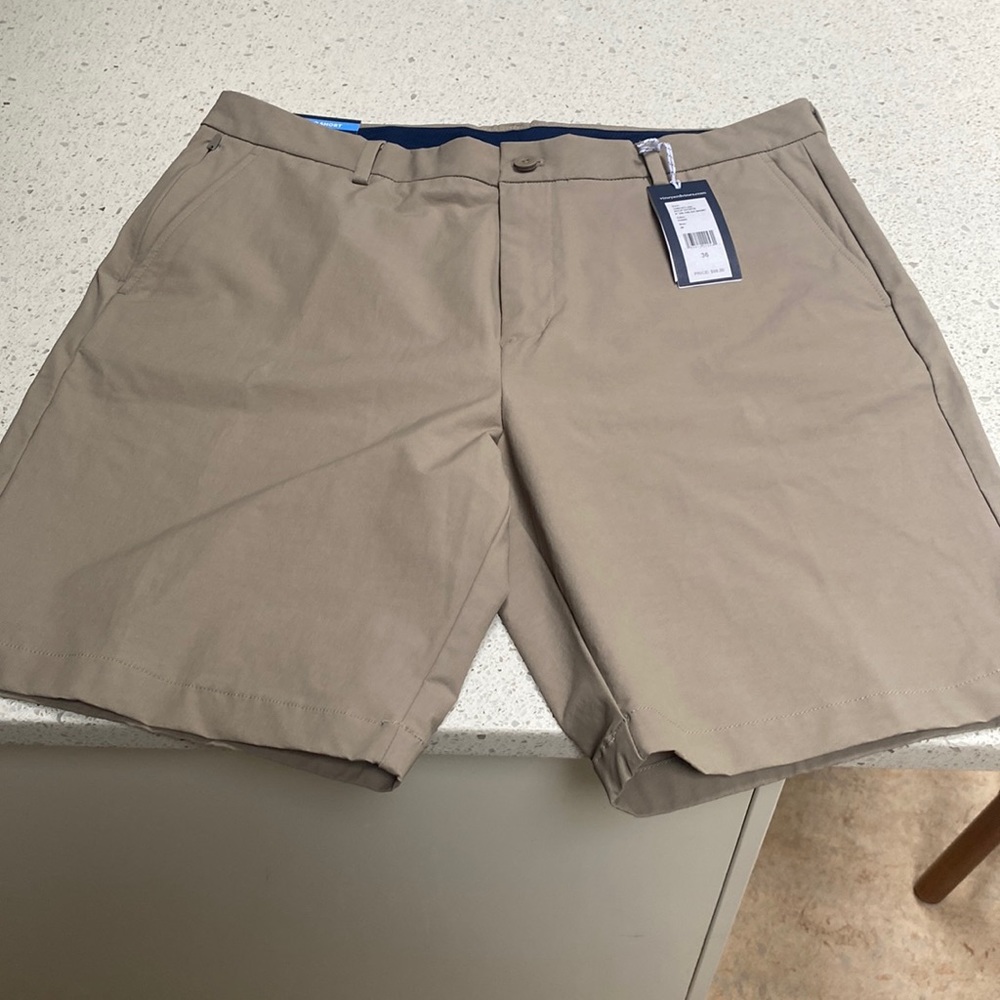 Vineyard Vines Mens On the Go Shorts